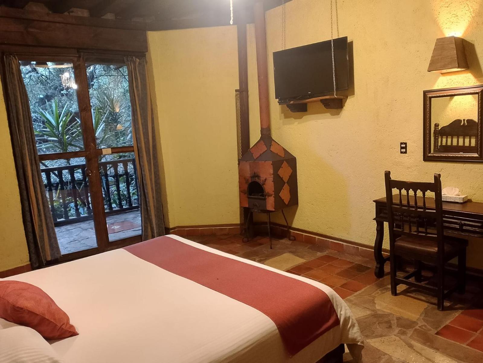 Hotel Hacienda Don Juan 4*
